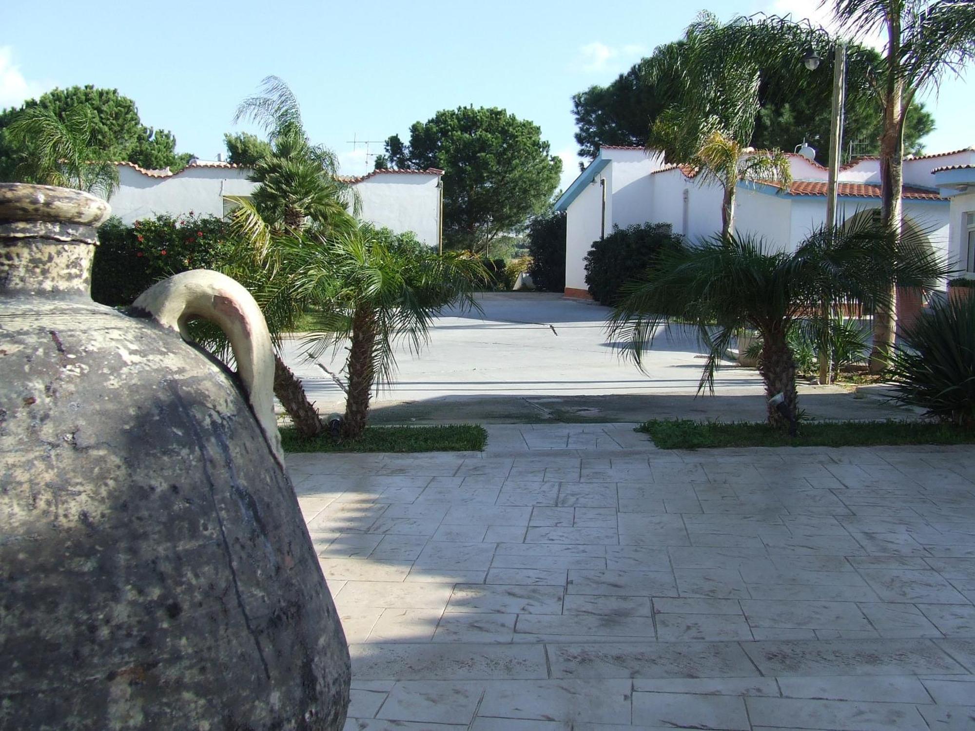 Residence Villaggio Petruso Balestrate Esterno foto