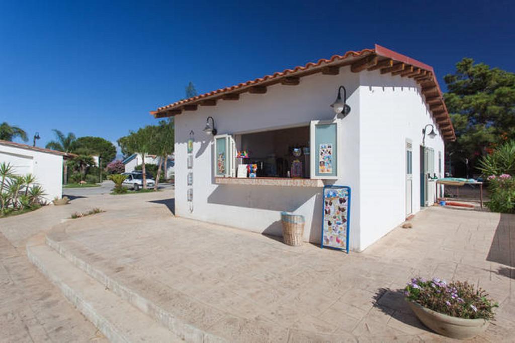 Residence Villaggio Petruso Balestrate Esterno foto